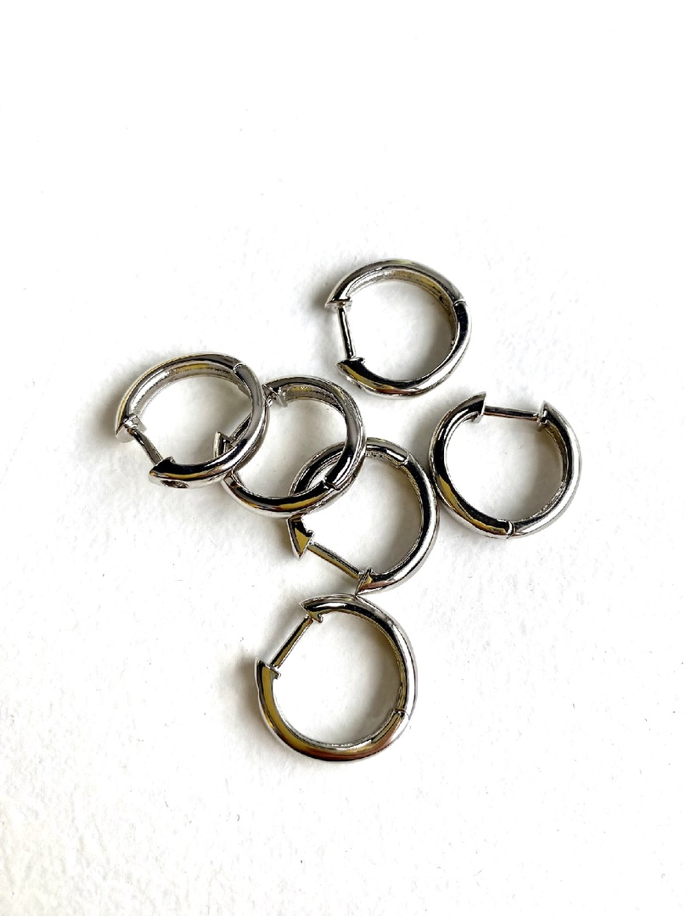 172601-р Швензы-Конго круглые 17мм*3,3 мм, родирование, пара