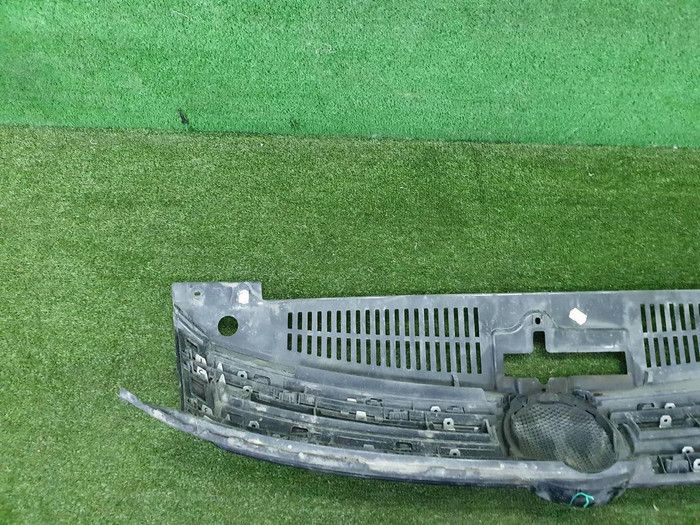 Решетка радиатора VW Tiguan 1 (2011-2018)