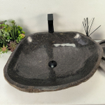 Раковина из речного камня RS-65035 62*51*16 0858