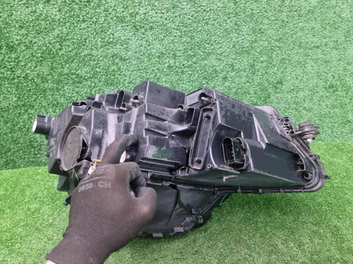 Фара левая Skoda Karoq (2017-2021) LED