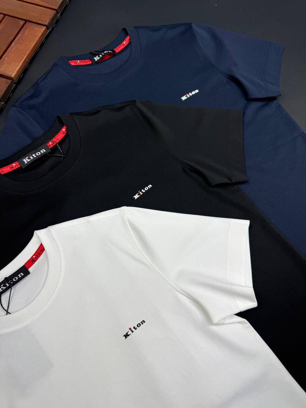 Футболка Kiton