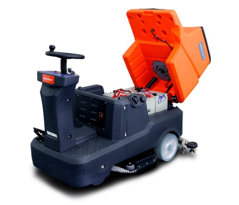 Машина поломоечная NOBLELIFT NR 810 (GEL 200Ah), с сиденьем оператора NR810-GEL