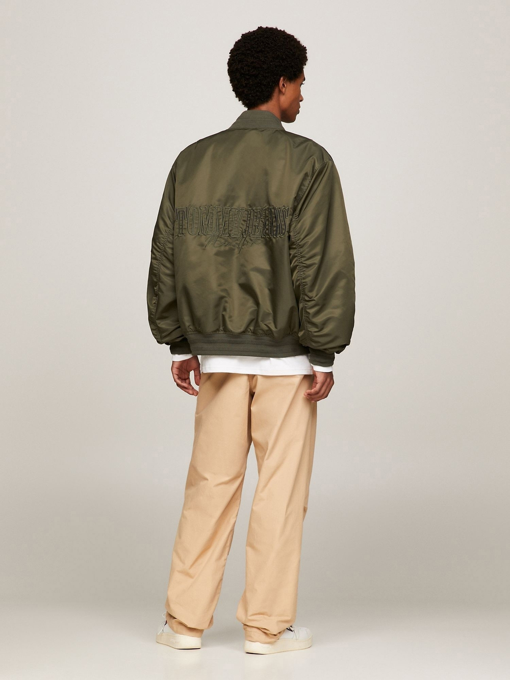 Бомбер Tommy Jeans Relaxed Fit Sateen Drab Olive Green - XL