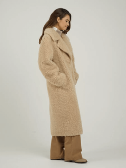 Шуба чебурашка искусственная тедди, бежевая, SilverFox