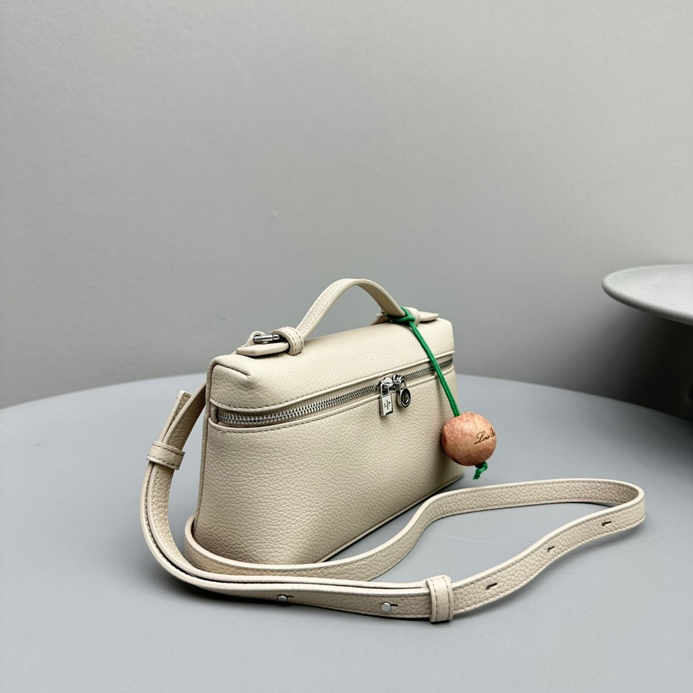 Loro Piana Extra Pocket L19