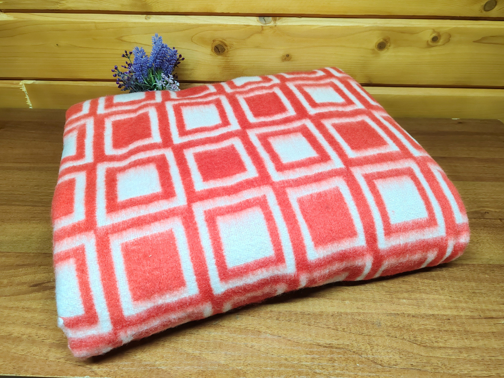 Одеяло Мягия, жаккардовое, полушерстяное, красное, белое, всесезонное