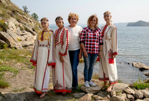 «Времен связующая нить» - чувашская национальная вышивка едет покорять Иркутск