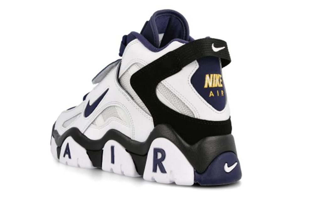 Кроссовки Nike Air Barrage