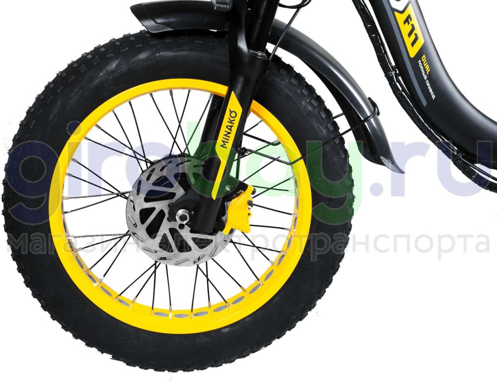 Электровелосипед Minako F11 Pro Dual 48V/20Ah (полный привод) 2025 года - Желтый обод фото №4