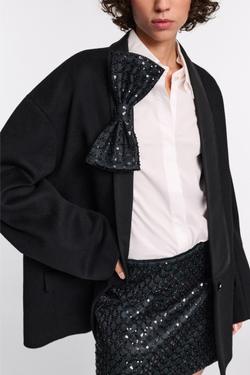 Брошь с пайетками