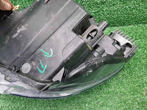 Фара правая Volvo XC40 1 (2017-2022) LED