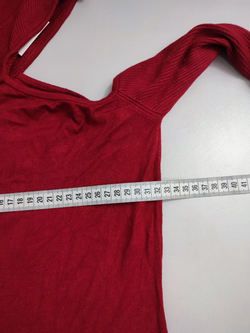 Платье Lost Ink с открытым плечом 42 размер