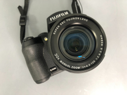 FujiFilm FinePix HS30EXR