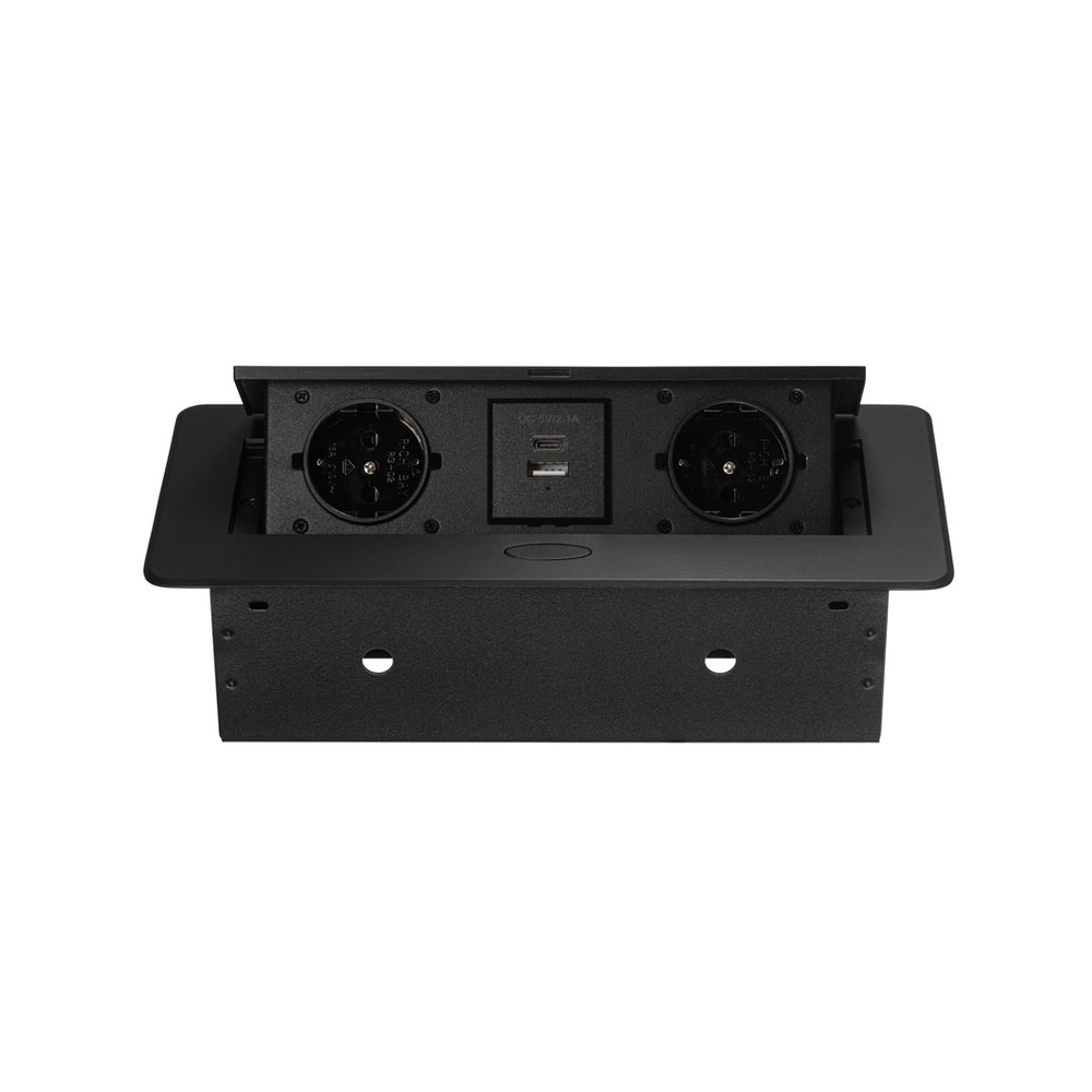 MX-226(J-0)_2EURO+1USB-A+1USB-C_blk_1