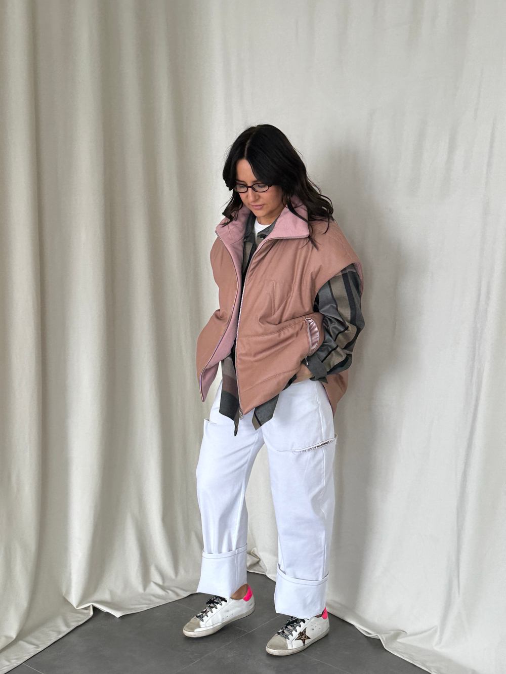 Утепленный жилет из эко-кожи