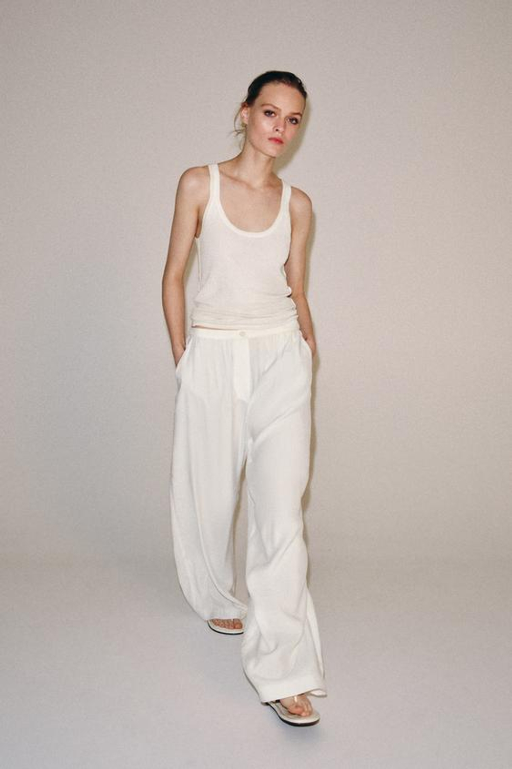 ZARA БРЮКИ СВОБОДНОГО КРОЯ — ZW COLLECTION, БЕЛЫЙ