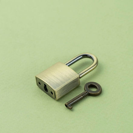 Замочек навесной арт. PPD 102 с ключом, цв. Сат. Латунь, замак