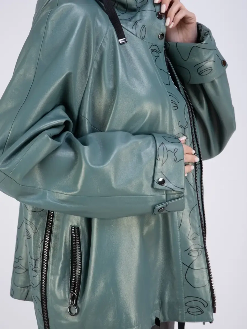 Куртка женская из натуральной кожи