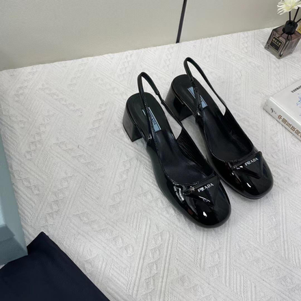 Туфли Prada