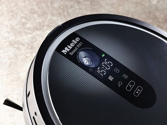 Пылесос Miele SJQL0 Scout RX1