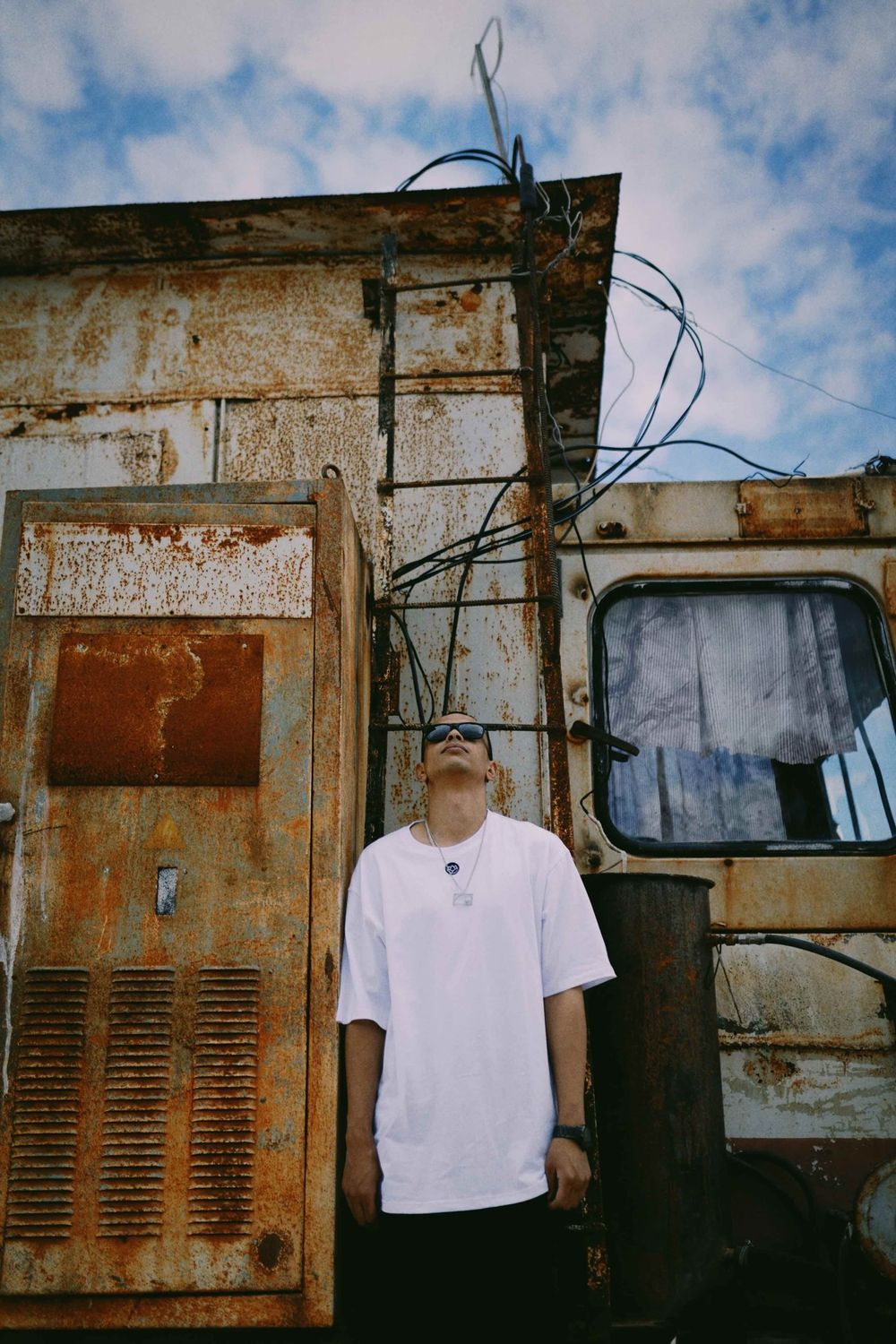 Футболка TNDMTND FLOWER Белая