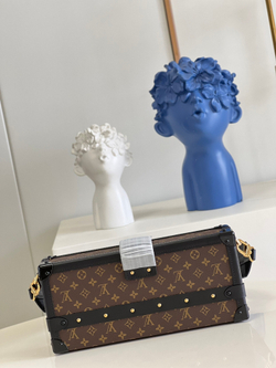 Louis Vuitton Petite Malle East West