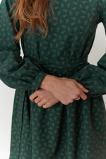 Платье Аврора из фланели для беременных и кормящих, Темно-зеленый с цветами