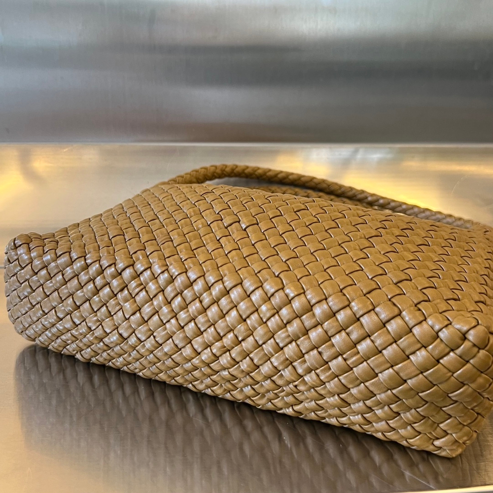 Bottega Veneta Tosca Shoulder Bag