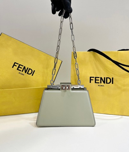 Fendi Peekaboo Cut Petite 20 cm