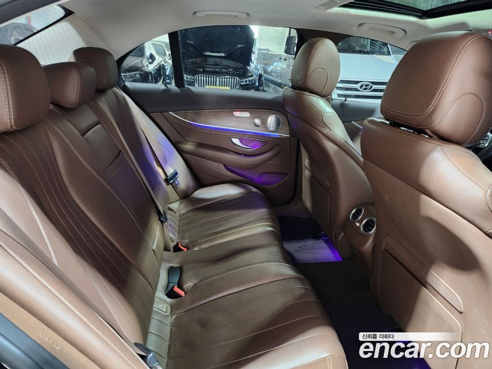 Mercedes-Benz E-Class W213 E300 4MATIC Exclusive (03.2020)