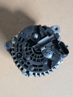 Генератор КАМАЗ дв.740 ЕВРО-3, 4 (8-ручьевой шкив) 28В 120А