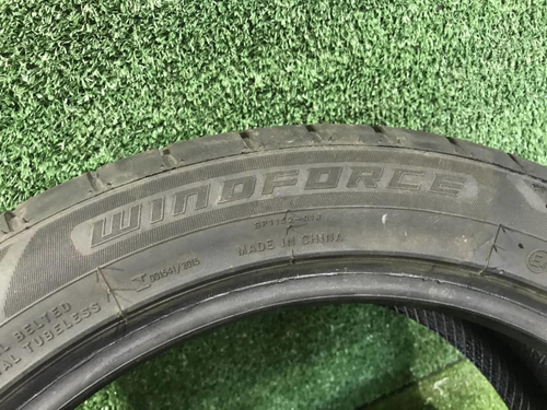 Шина Комплект шин Windforce Catchfors UHP 205/50 ZR17 98W
