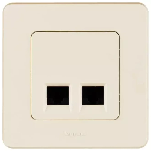 INSPIRIA Розетка 2хRJ45 6 UTP слоновая кость 673841