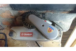 Ленточная шлифовальная машина ЗУБР ЗЛШМ-76-950