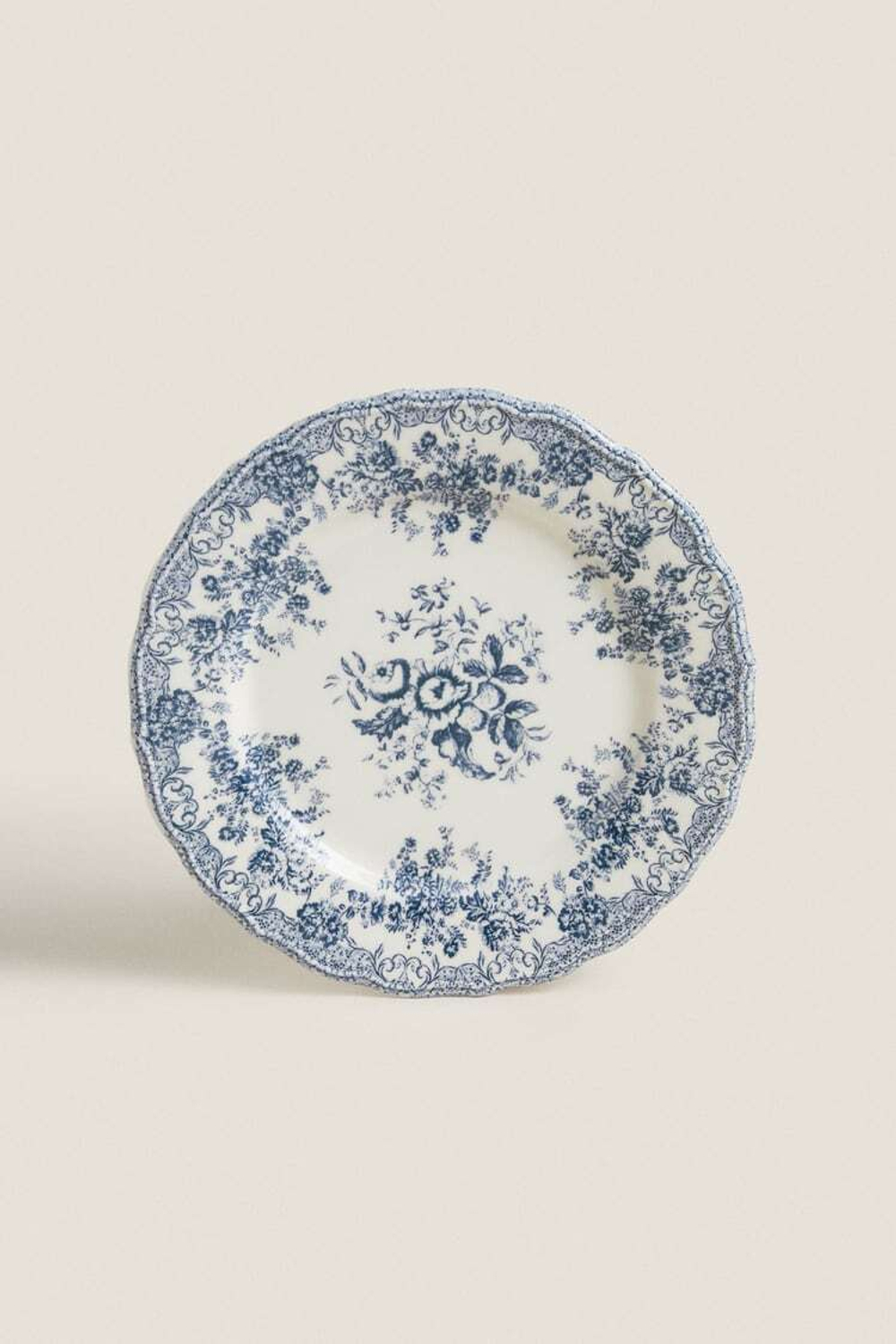 ZARA HOME КЕРАМИЧЕСКАЯ ПЛОСКАЯ ТАРЕЛКА С ЦВЕТАМИ, СИНИЙ