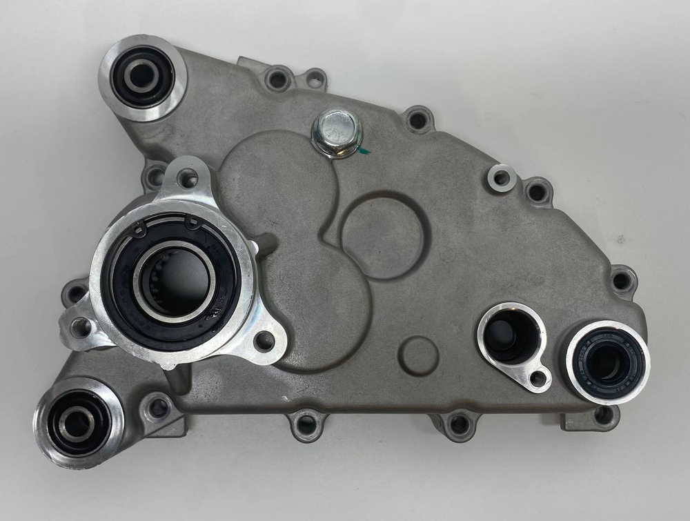 Крышка редуктора+подшипники+сальники двигатель 163QMK-2D