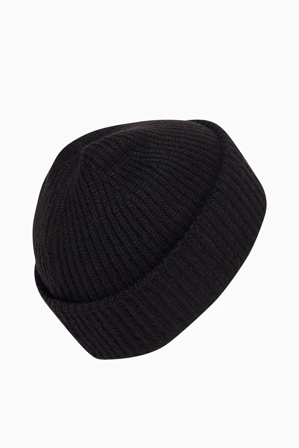 Шапка adidas Cuff - черный