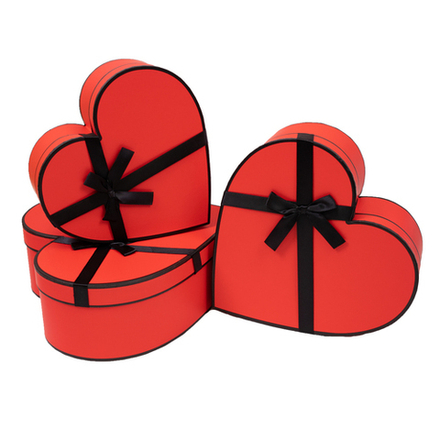 Коробка сердце "Кайма" 33*32*11,5 КРАСНЫЙ