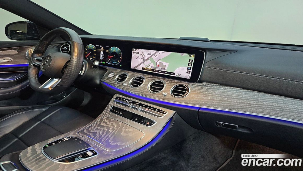 Mercedes-Benz E-Class W213 E350 4MATIC AMG Line (05.2021)