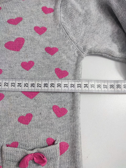 Джемпер H&M с сердечками на 6-7 лет