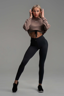 Укороченная толстовка Nebbia 421 GLoose Fit Crop Hoodie Iconic Brown