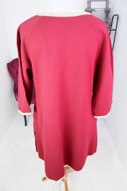 Платье Lucky Move модного оттенка, визуально на 50 размер, новое