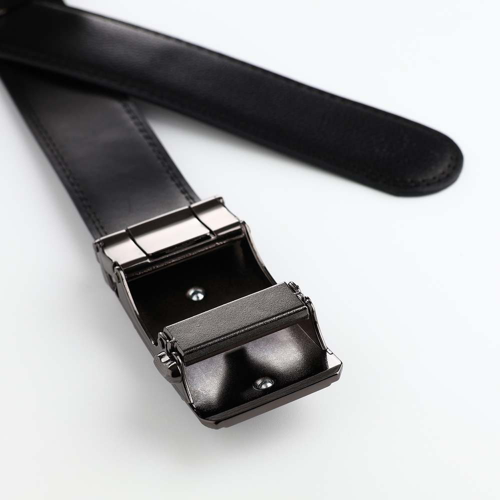 Ремень мужской, ширина 3.5 см, пряжка автомат, чёрный