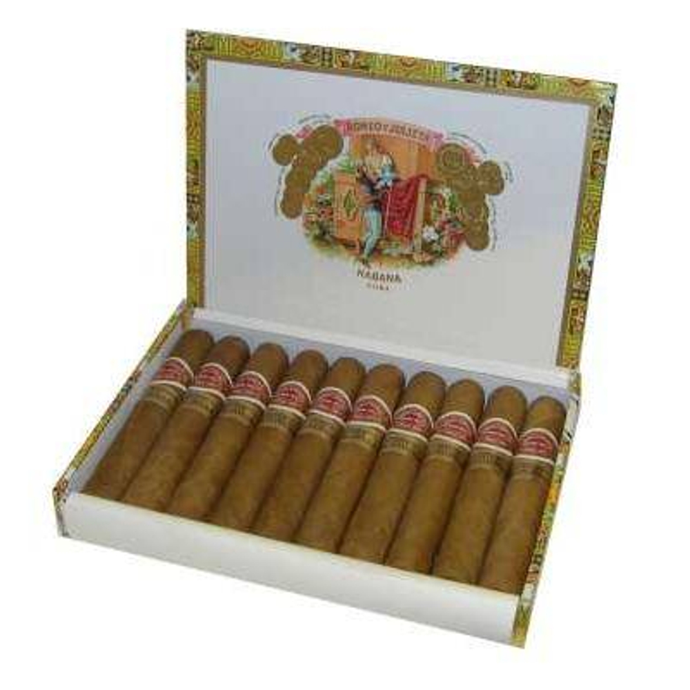 Romeo y Julieta Short Churchill