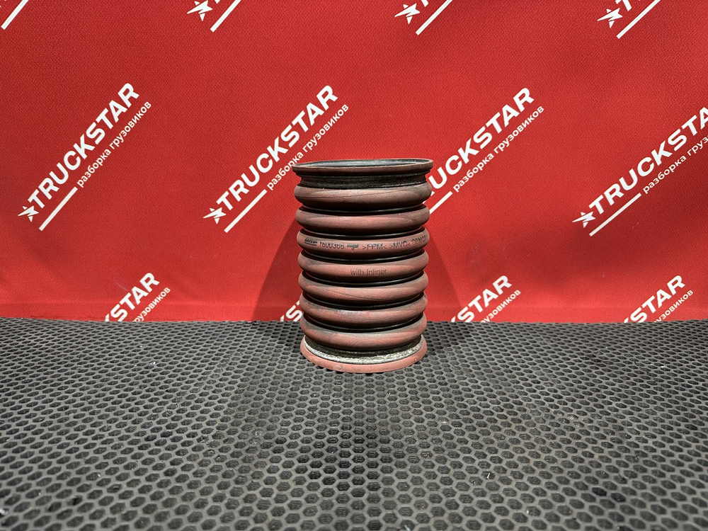 Патрубок интеркулера