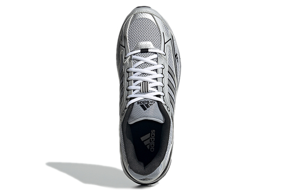 Кроссовки Adidas Spiritain 2000