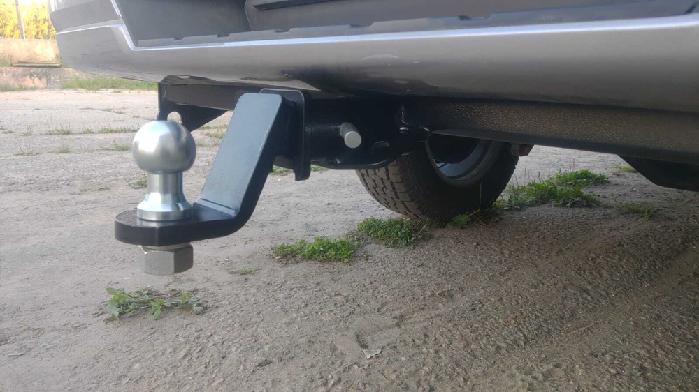 Фаркоп Бизон на Mitsubishi L200 (6 поколение) 2024- (паспорт и сертификат в комплекте, без электрики) FA 0450-E