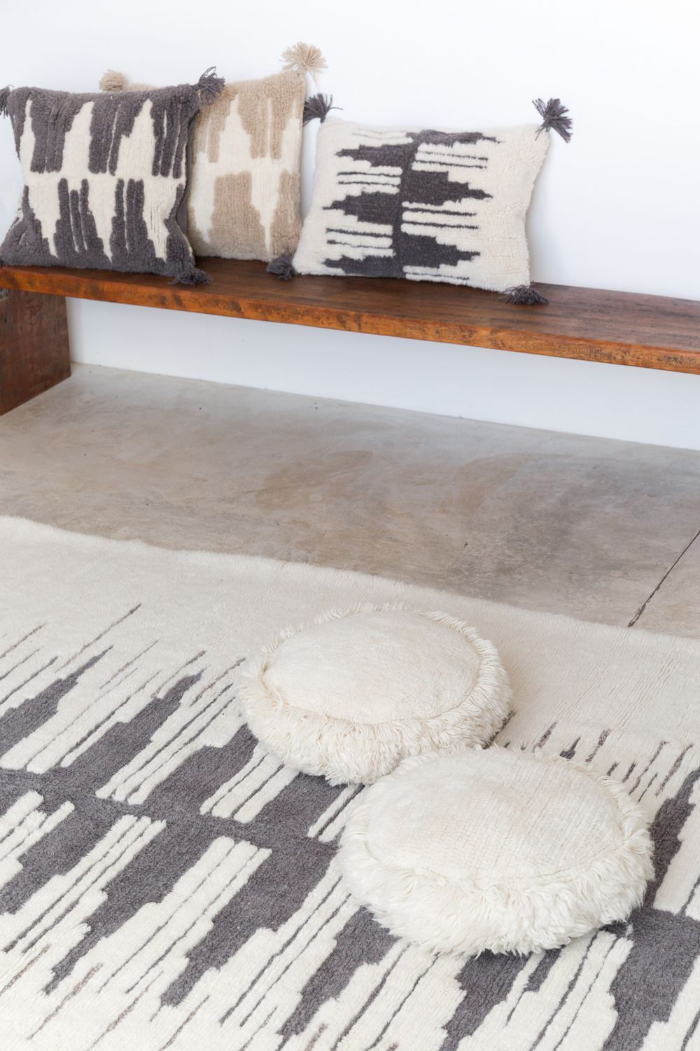 Шерстяной стираемый ковер Lorena Canals Nomad Zagros Natural Grey L (170x 240 см)