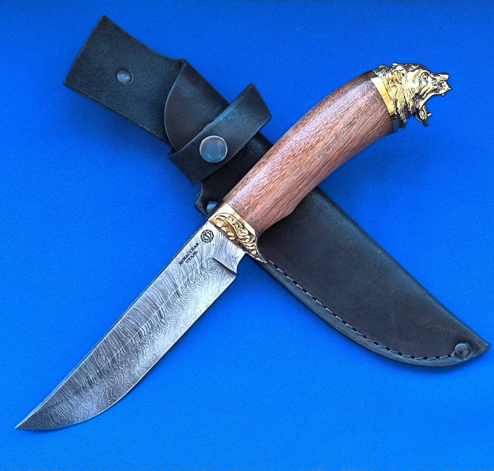 Украшенный нож Лесник Дамаск, литьё латунь