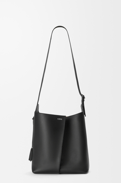 Loewe Большая сумка-тоут Bilbao из гладкой телячьей кожи, черный